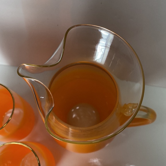 Blendo Orange Cocktail Pitcher and 6 Orange Glasses Mid Century Barware - Picture 10 of 11